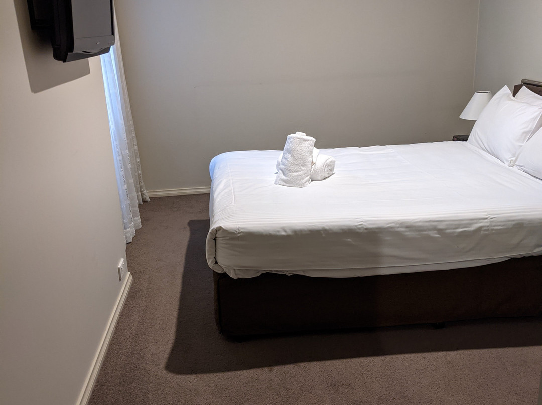 Pinnacle Apartments Canberra主图