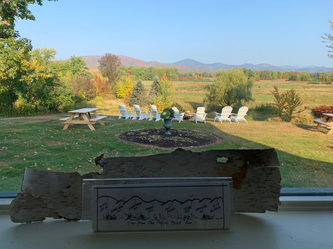 Oxford House Inn & Restaurant主图