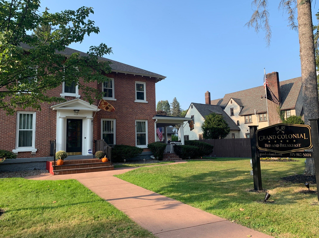 Grand Colonial Bed and Breakfast主图