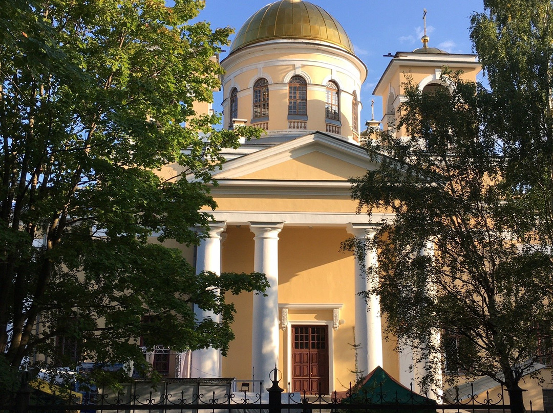 Alexander Nevskiy Cathedral景点图片