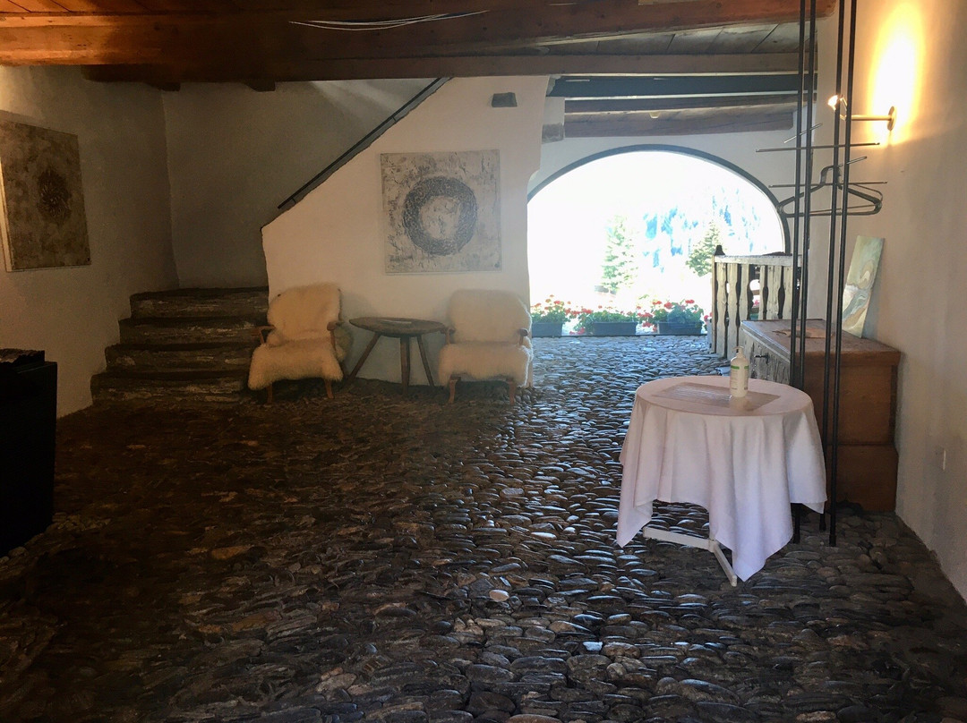 Hotel Weiss Kreuz主图