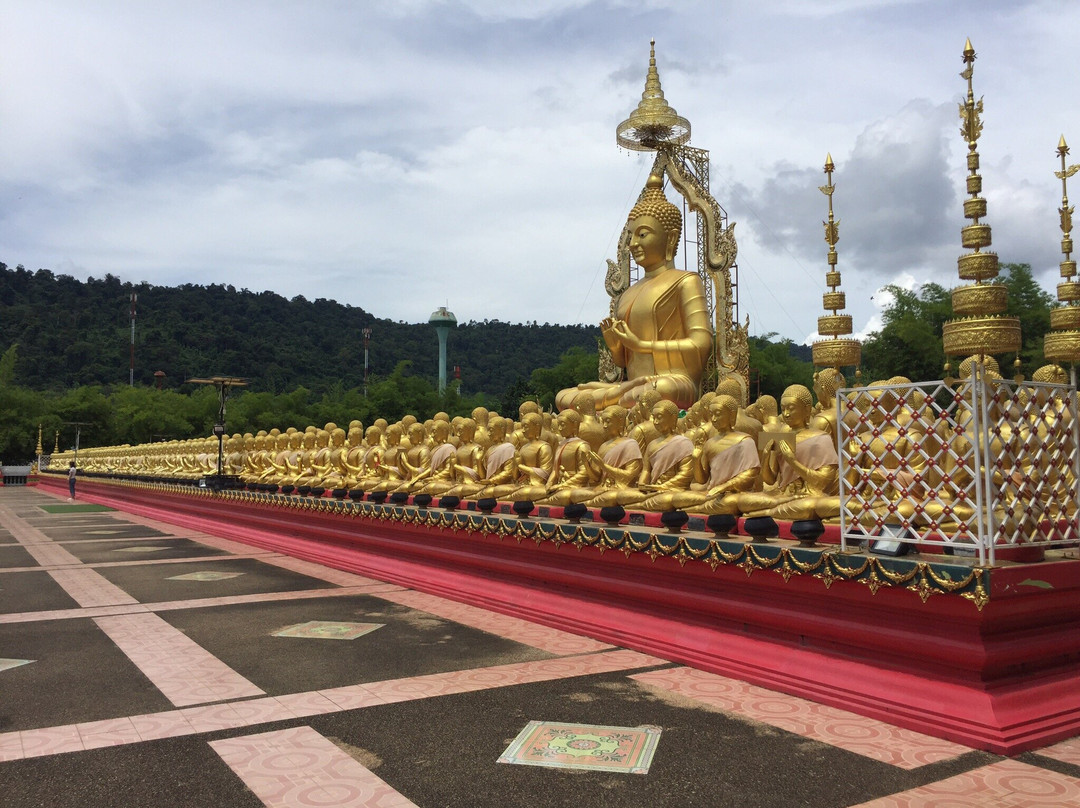 Phuttha Utthayan Makha Bucha Anusorn景点图片