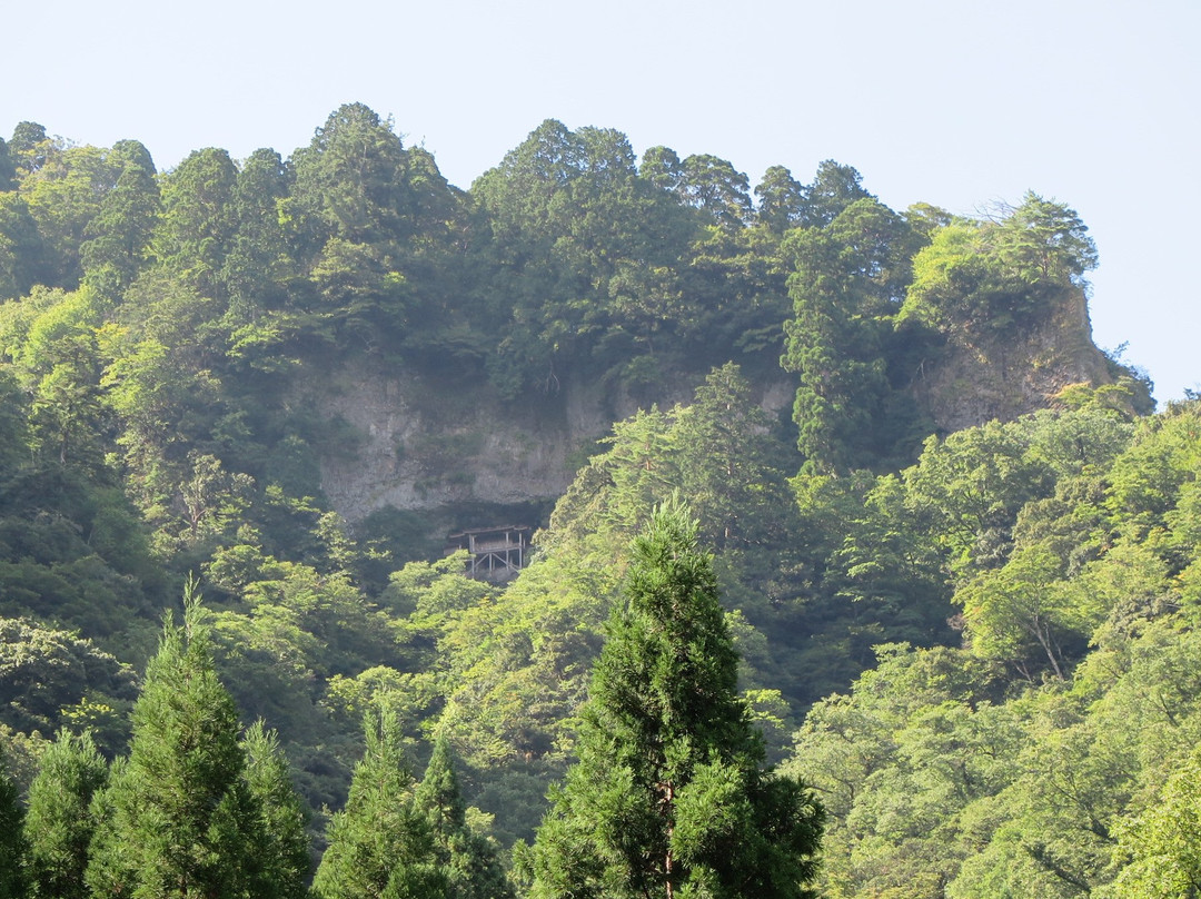 Sambutsu-ji Temple Hondo景点图片