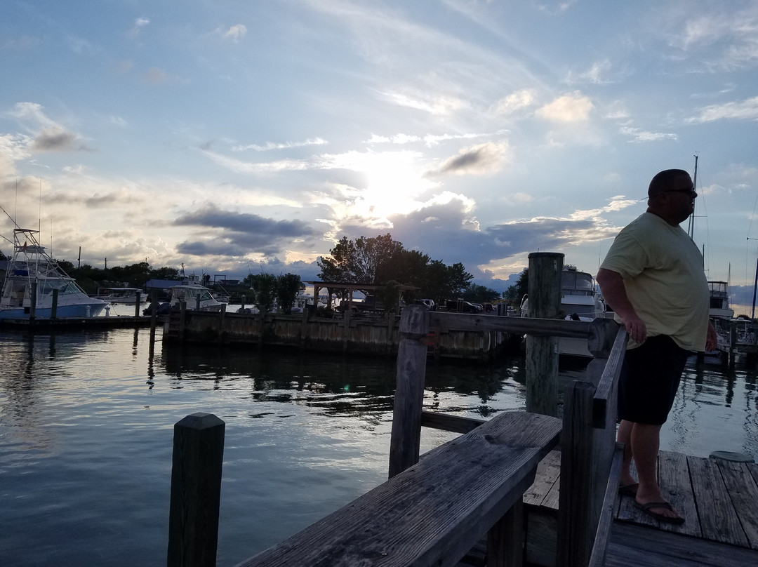 Knapp's Narrows Marina & Inn主图