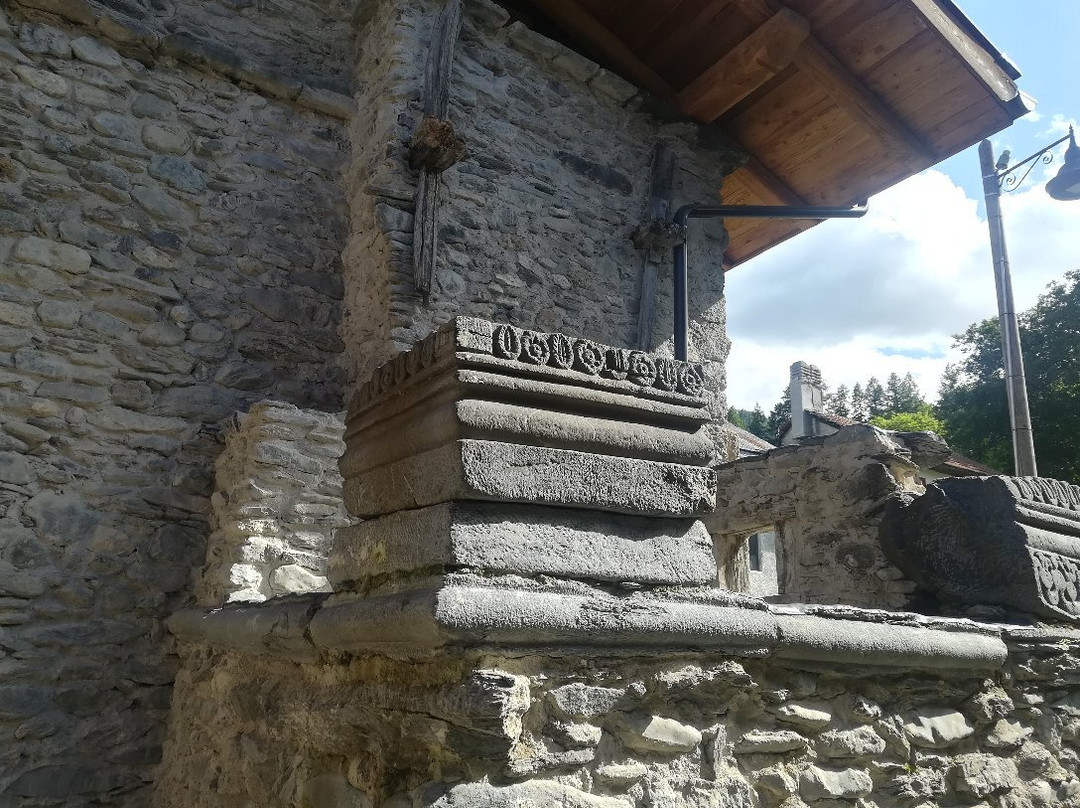 Casa Delle Lapidi-Cesana Torinese必去景点