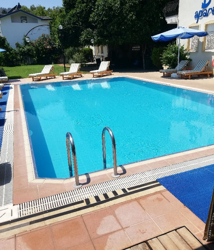 德迪米恩花园酒店主图