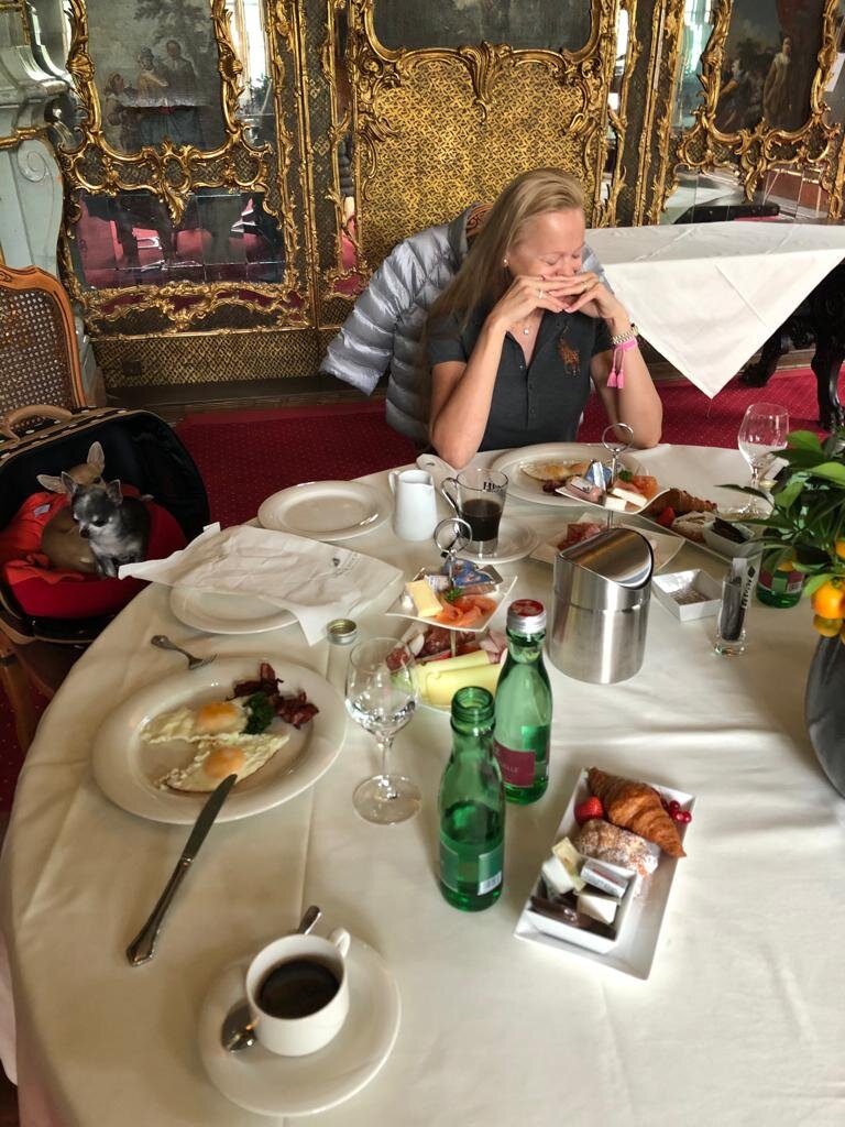 莱奥帕尔茨克龙城堡酒店-餐饮