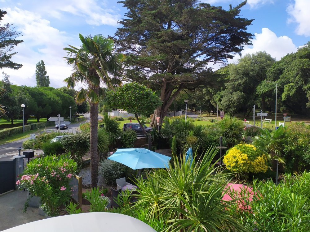 Hotel La Roseraie主图