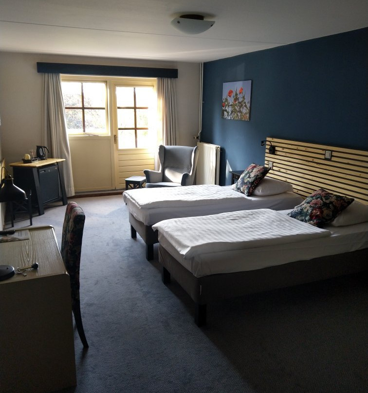 鲁斯特霍威餐厅酒店主图