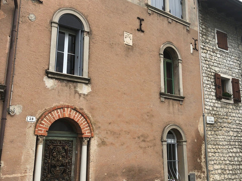 Casa Cristofori-阿维亚诺必去景点