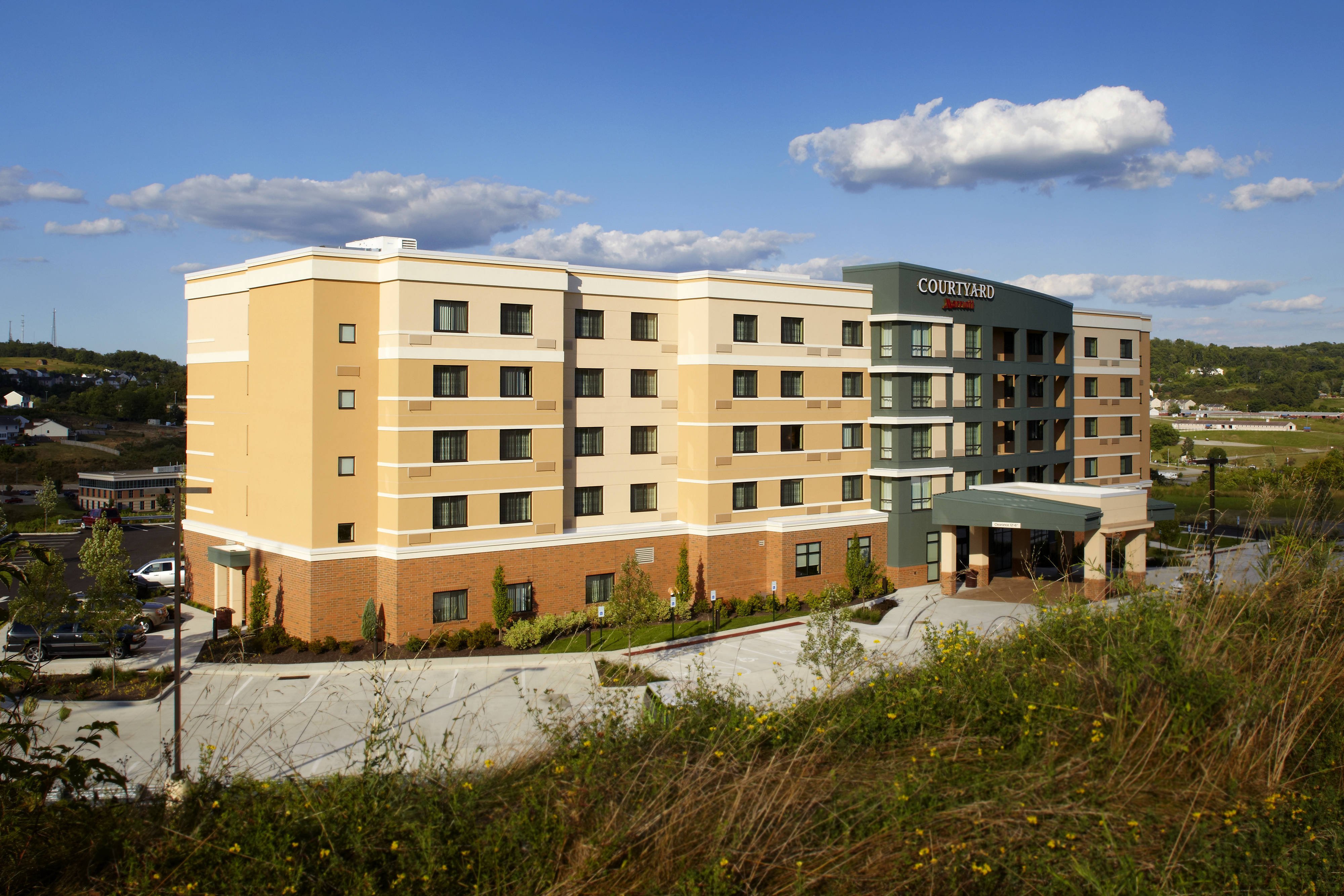 Courtyard By Marriott Pittsburgh Washington/meadow Lands-官方