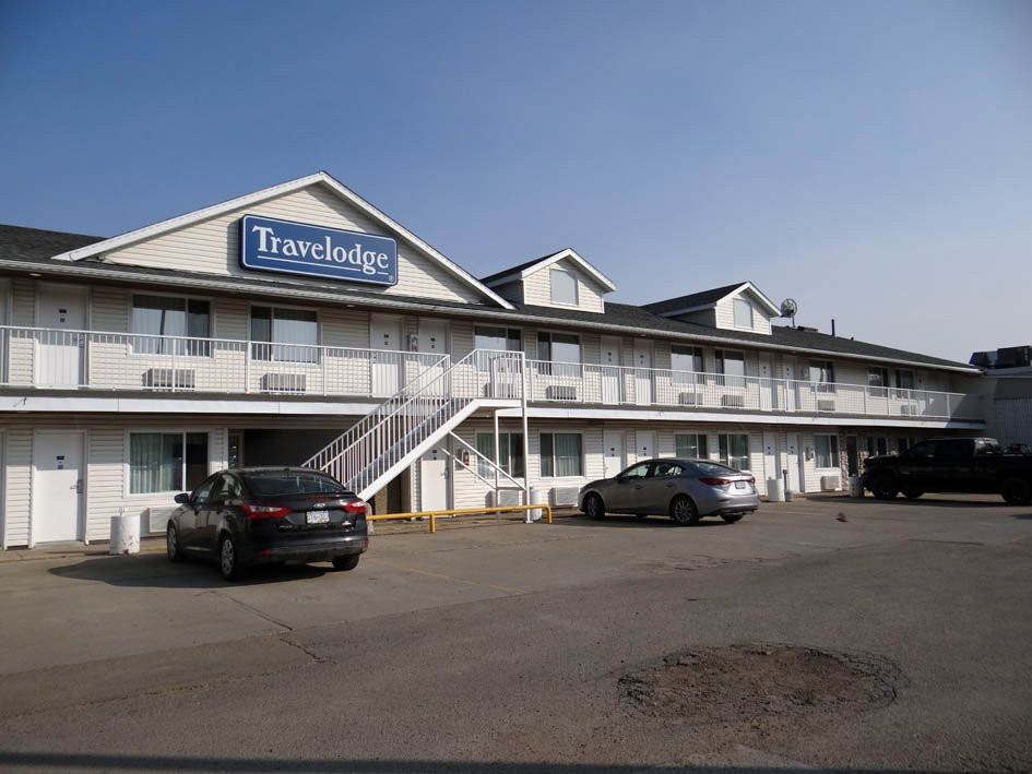 德母黑勒旅程住宿酒店主图