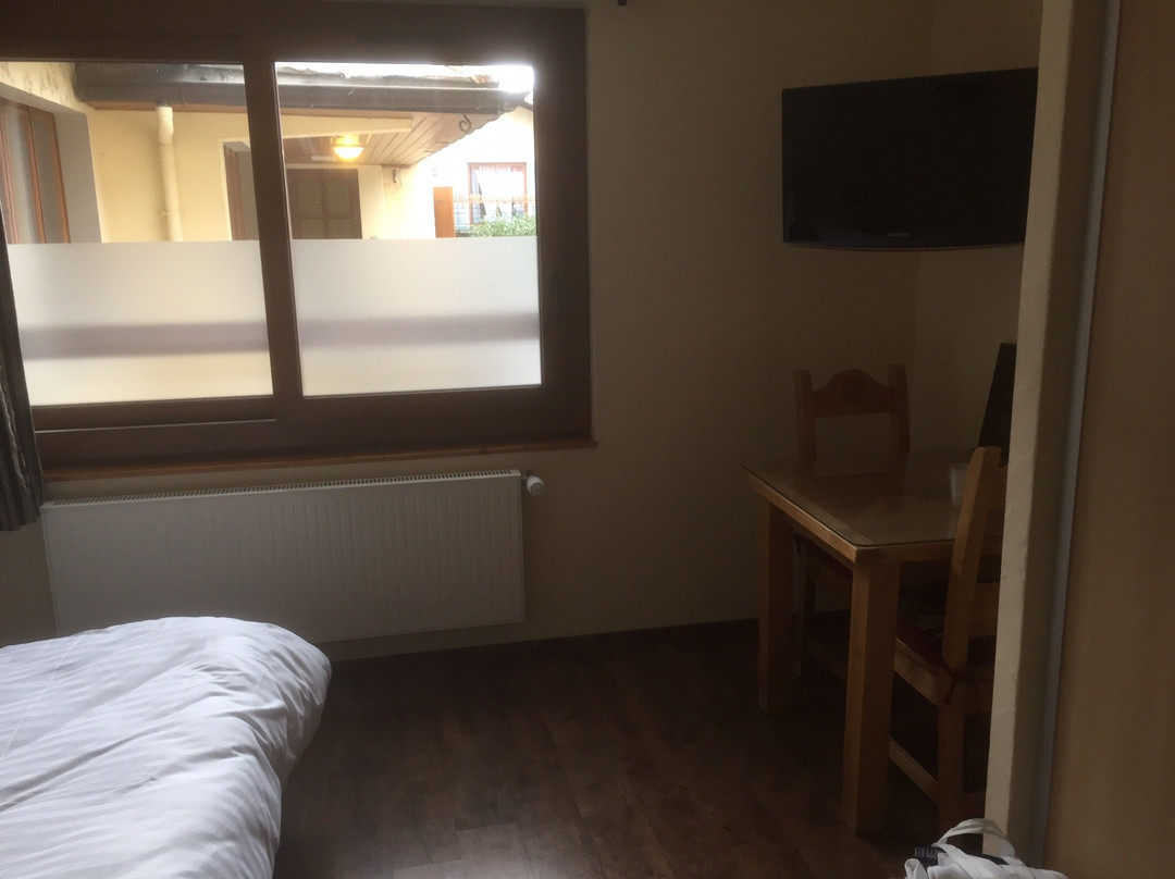 Hotel Du Commerce主图