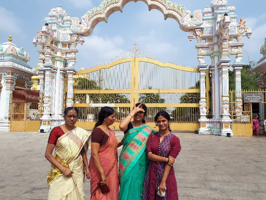 Sri Lakshmi Narayani Golden Temple景点图片