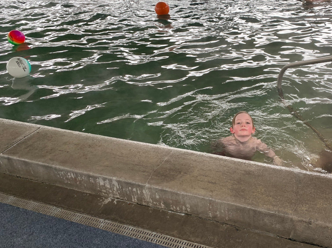 Roystone Hot Springs-Sweet必去景点