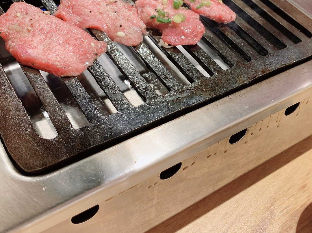 大阪焼肉・ ホルモン ふたご 西新宿店