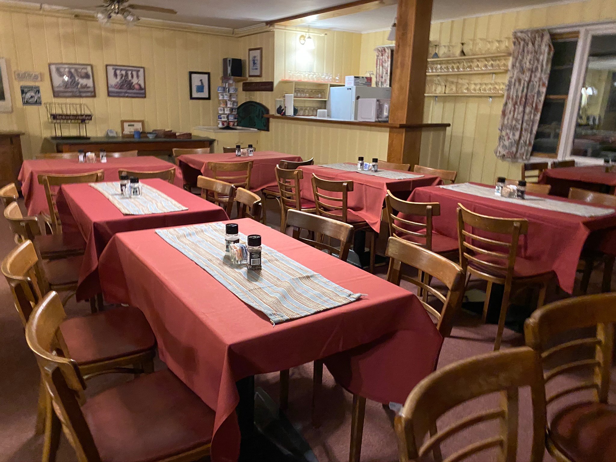 Gray Ghost Inn-餐饮
