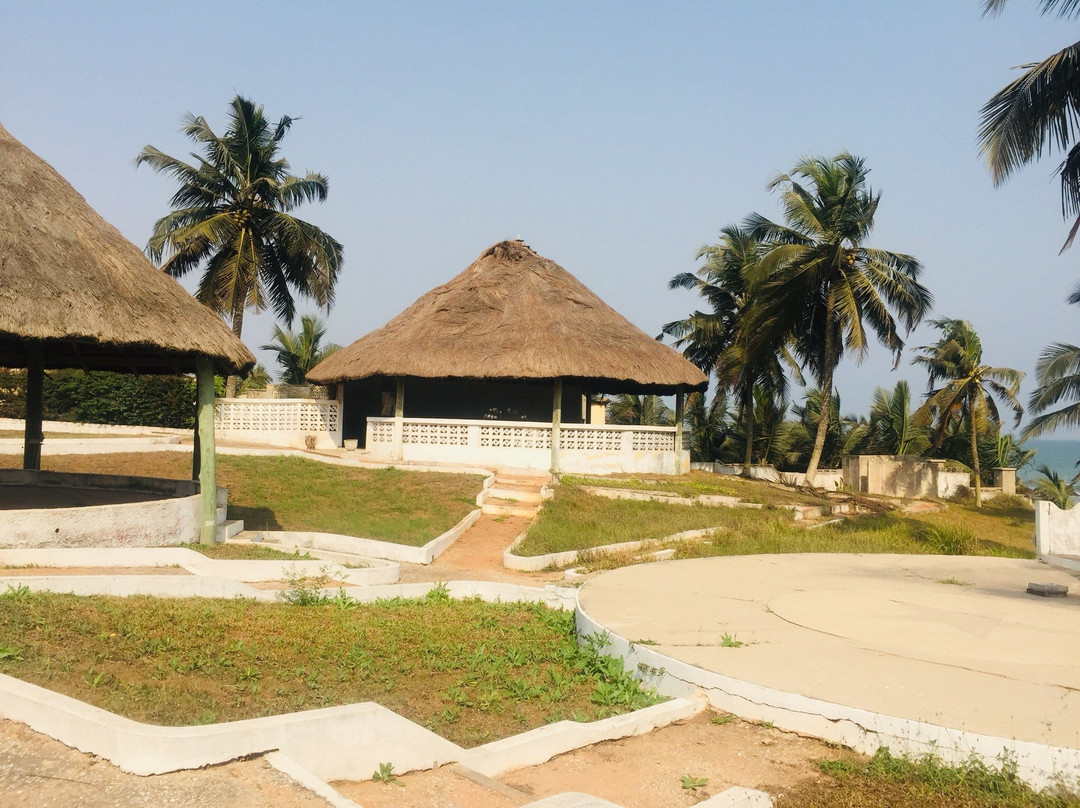 Till's Beach Resort主图