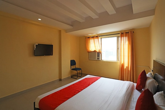 OYO 48576 M3m Paradise主图