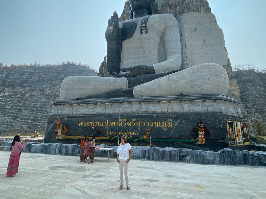 Bhutsaya Khiri Suvarnabhumi Big Buddha景点图片