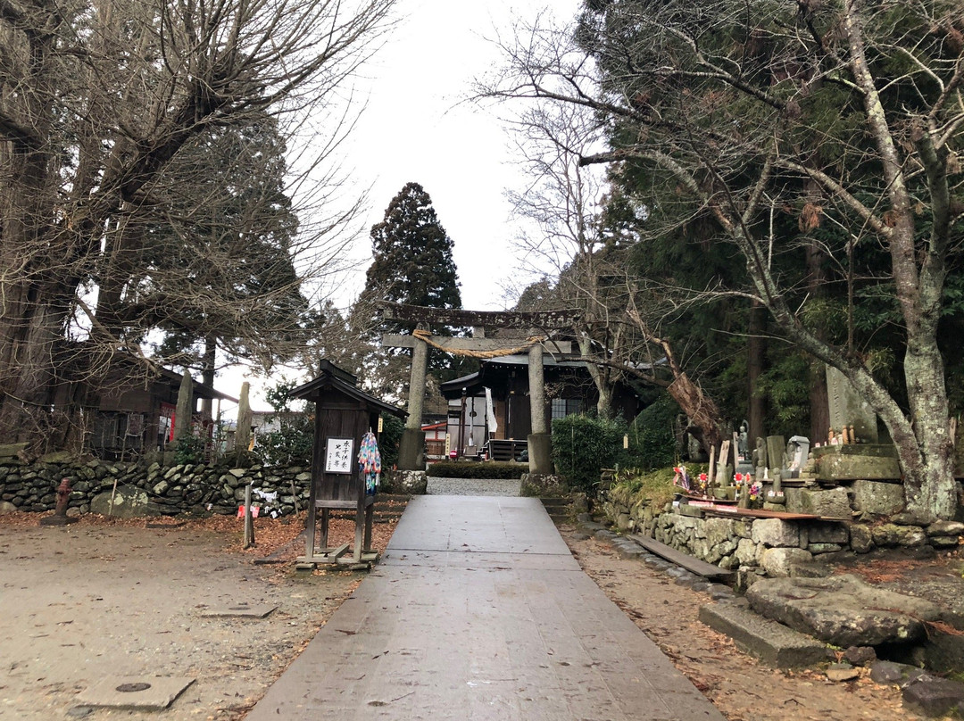 Yamadera Senju-in Temple景点图片