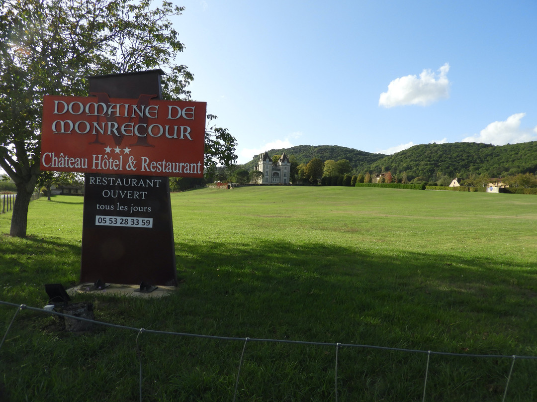 雷德庞当斯德蒙雷库酒店主图