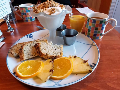 图雷尔城堡客栈主图