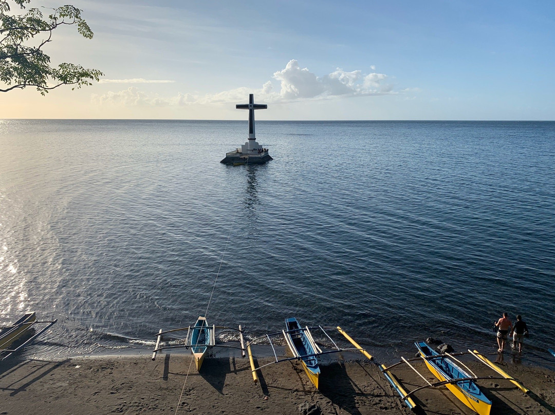 Sunken Cemetery-卡米金省必去景点