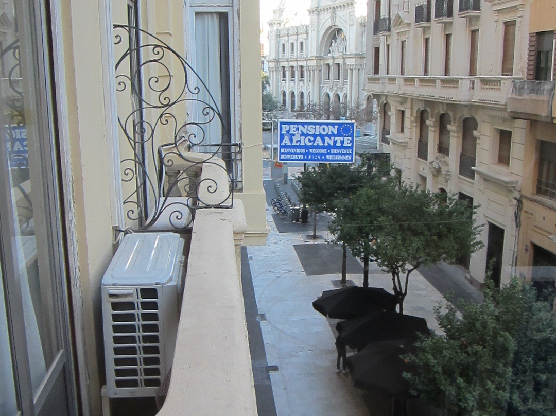 阿利坎特旅馆主图