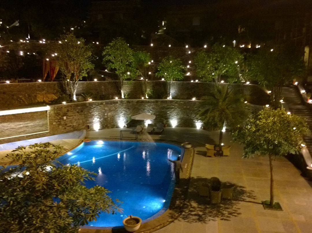 华美达乌代布尔度假酒店主图