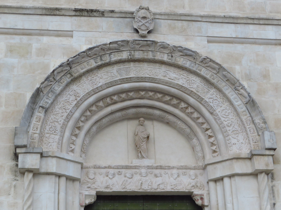 Chiesa di San Pietro a Coppito-拉奎拉必去景点