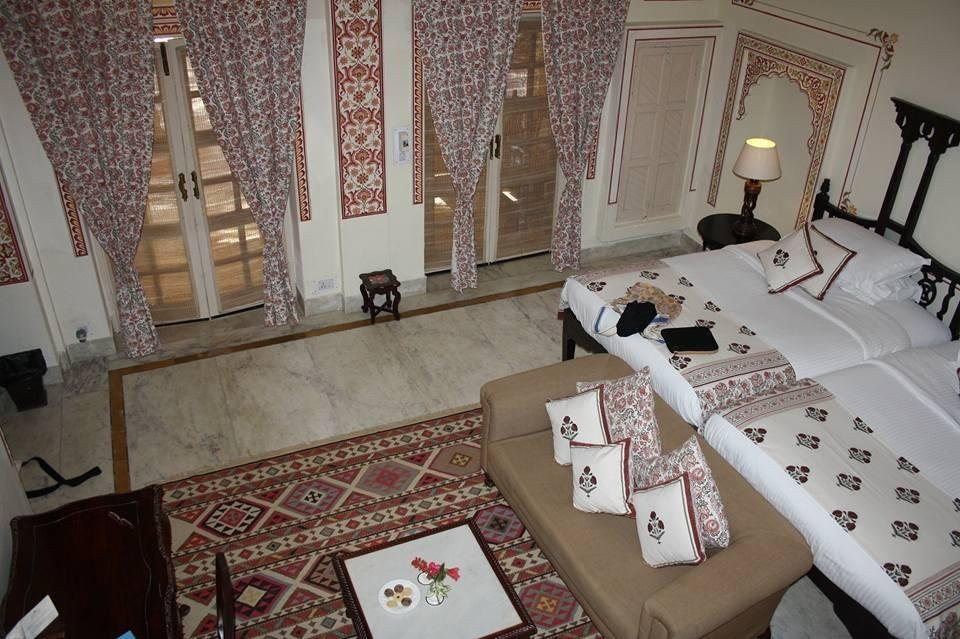 Uttam Travel-鲍勒尔必去景点