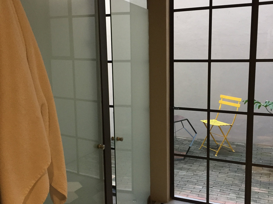 克里欧酒店主图