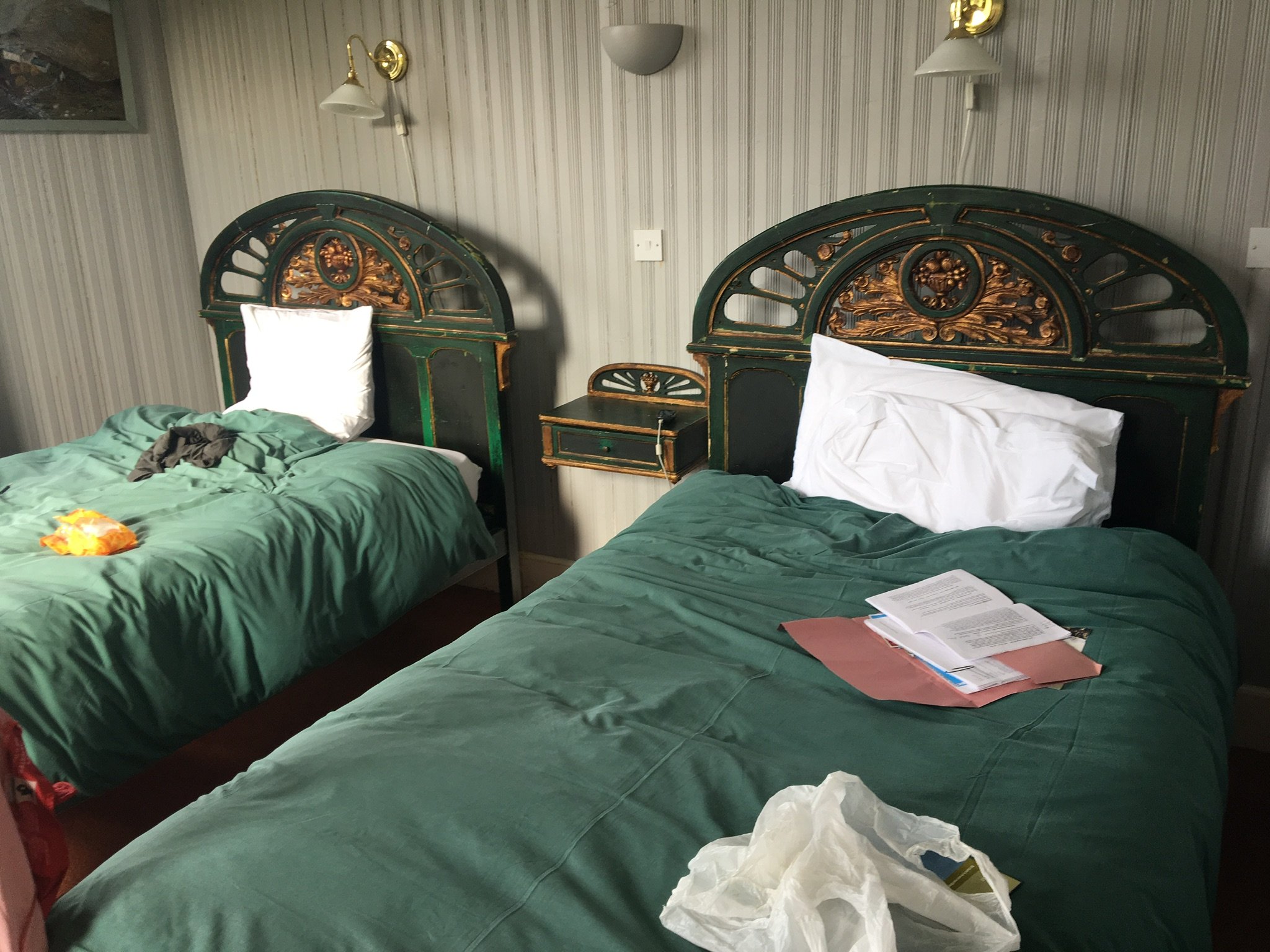 Burrastow House-官方