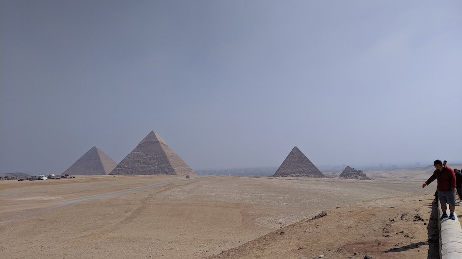 Panoramic view of the Pyramids景点图片