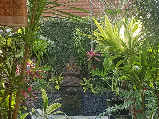 巴厘岛马瓦旅馆主图