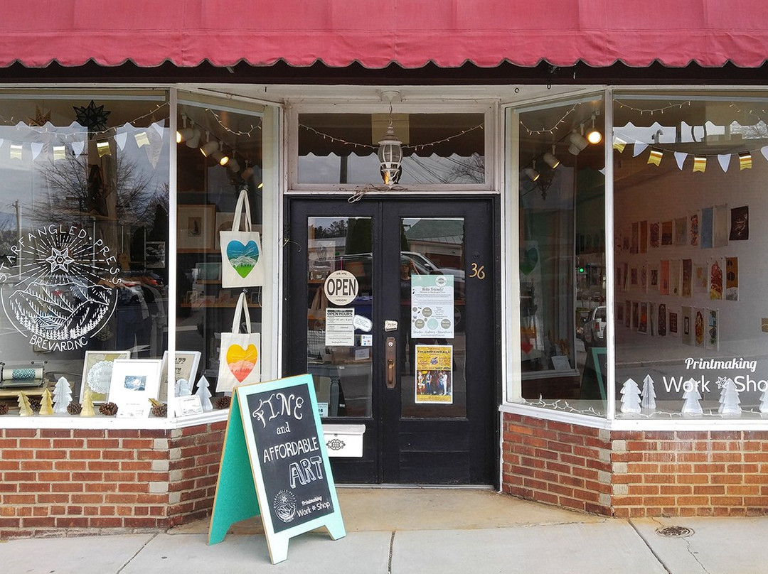 Starfangled Press-Brevard必去景点