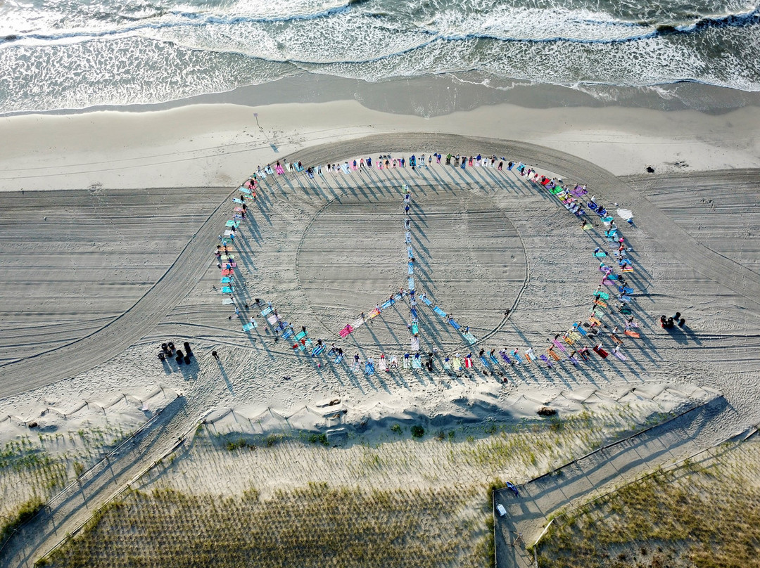 NJ Beach Yoga景点图片