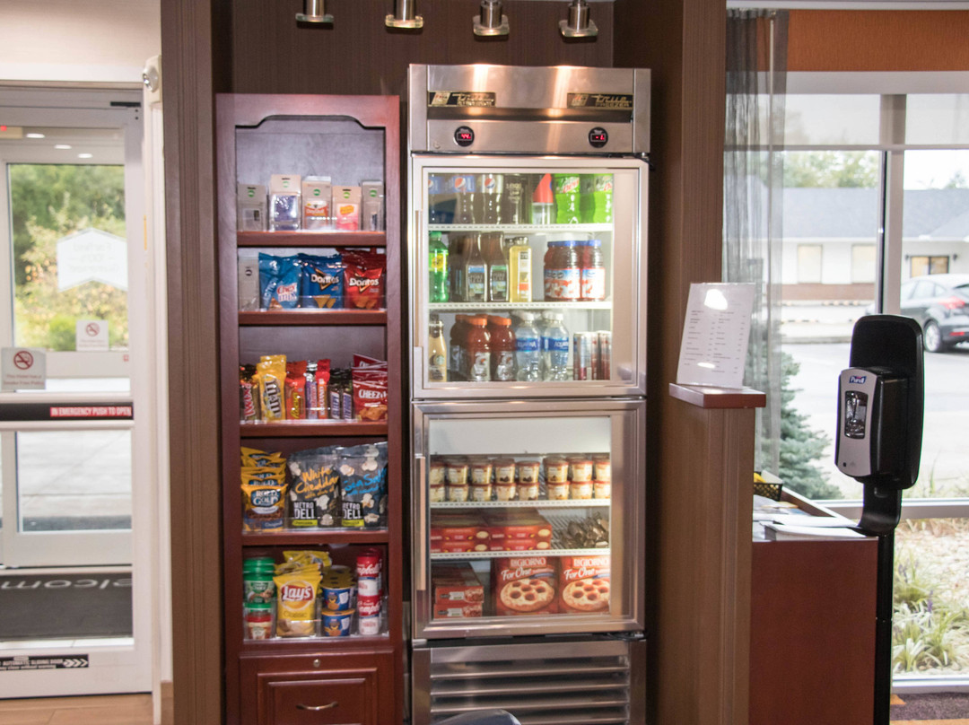 Comfort Inn & Suites主图