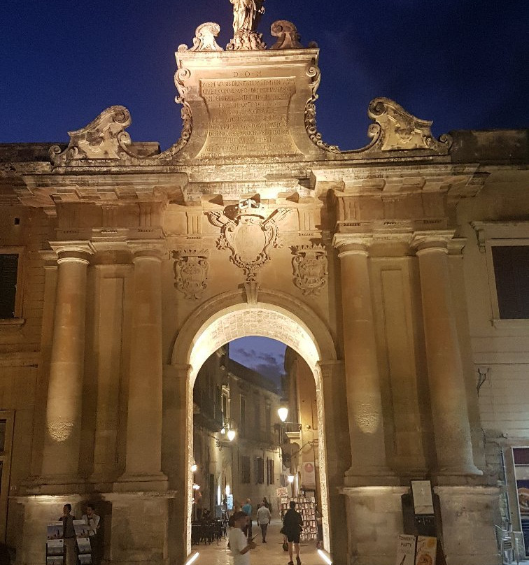 Porta San Biagio-莱切必去景点