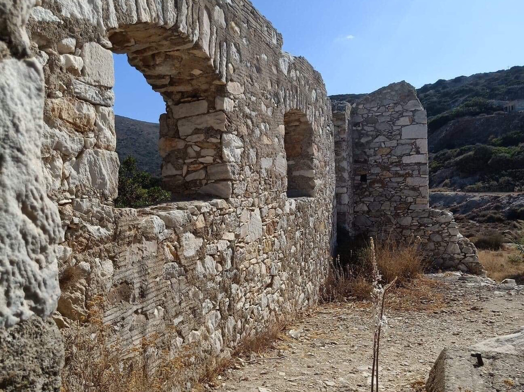 Marathi Marble Quarries-帕罗斯岛必去景点