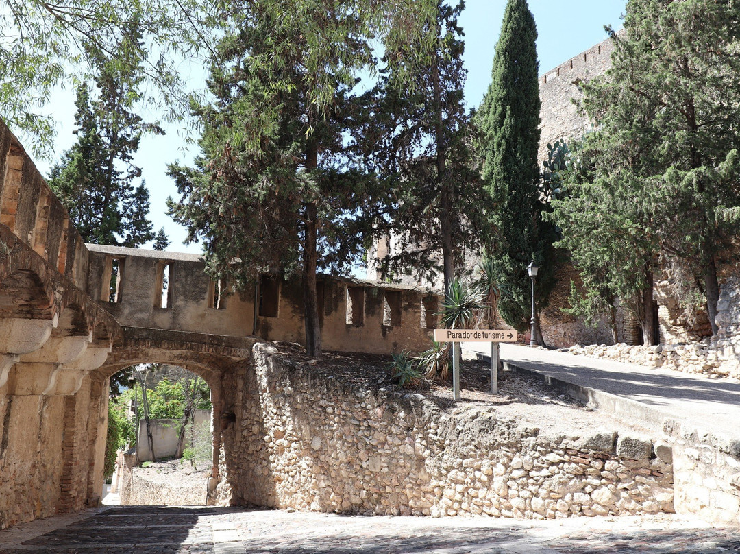 Castillo De La Zuda主图