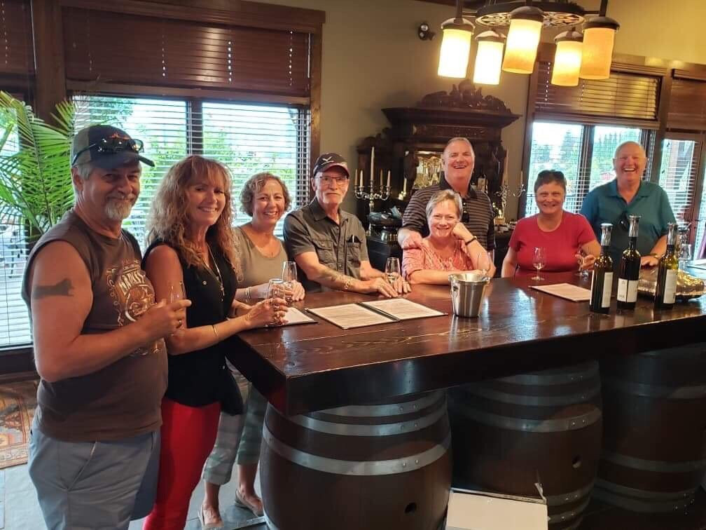 Savour the Okanagan Tours景点图片