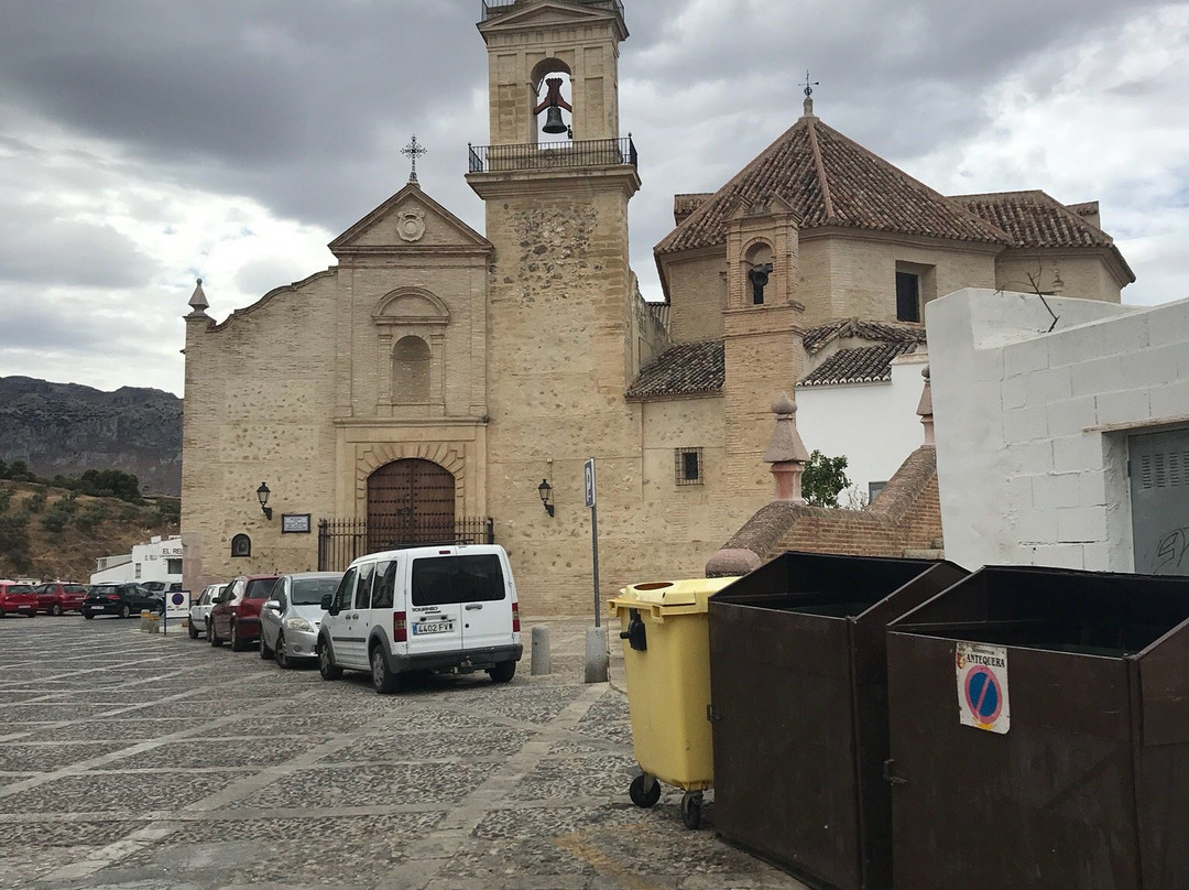 Iglesia de Santa Maria de Jesus景点图片