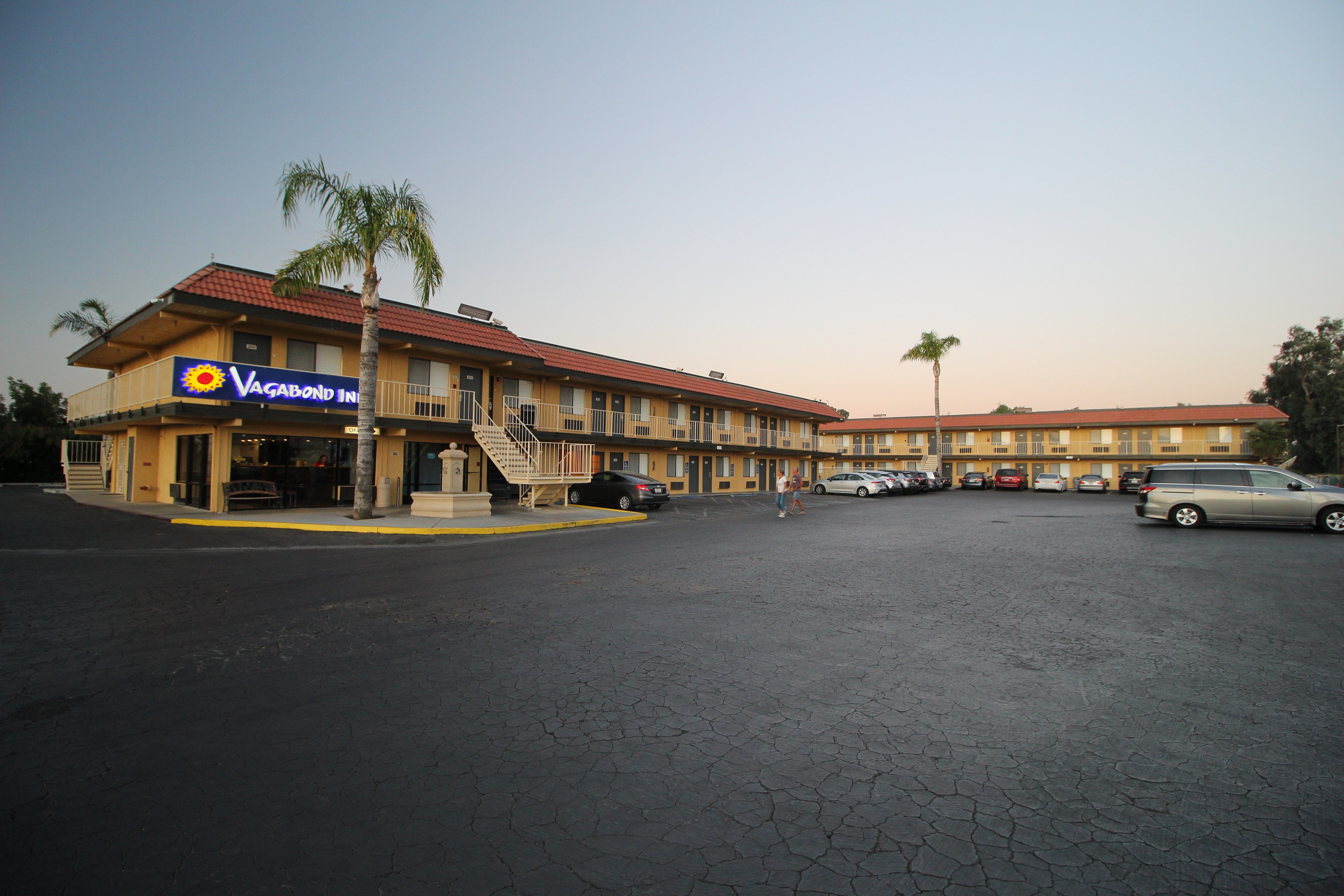 Vagabond Inn Bakersfield South-浴室