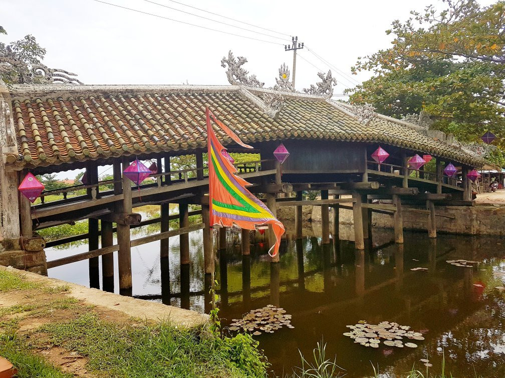 Thanh Toan Bridge景点图片