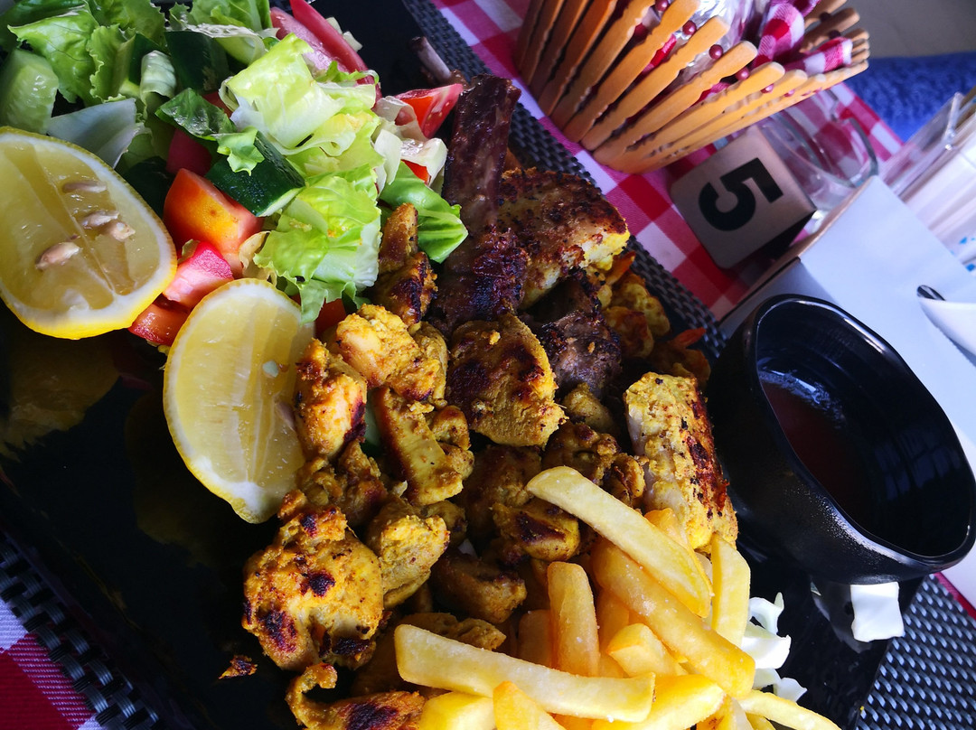 Tropicana Hotel主图