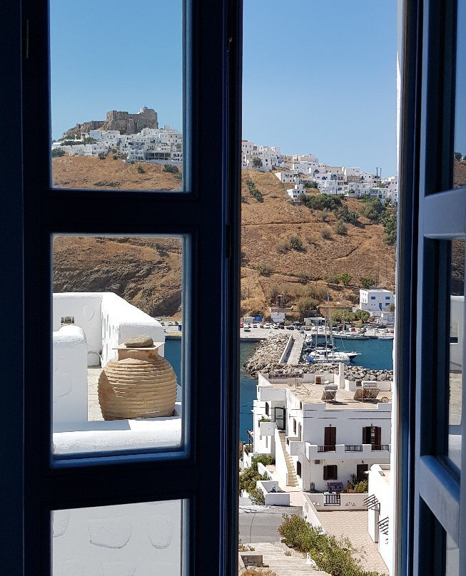 Hotel Ixthioessa主图