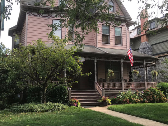 Hollerstown Hill Bed and Breakfast主图