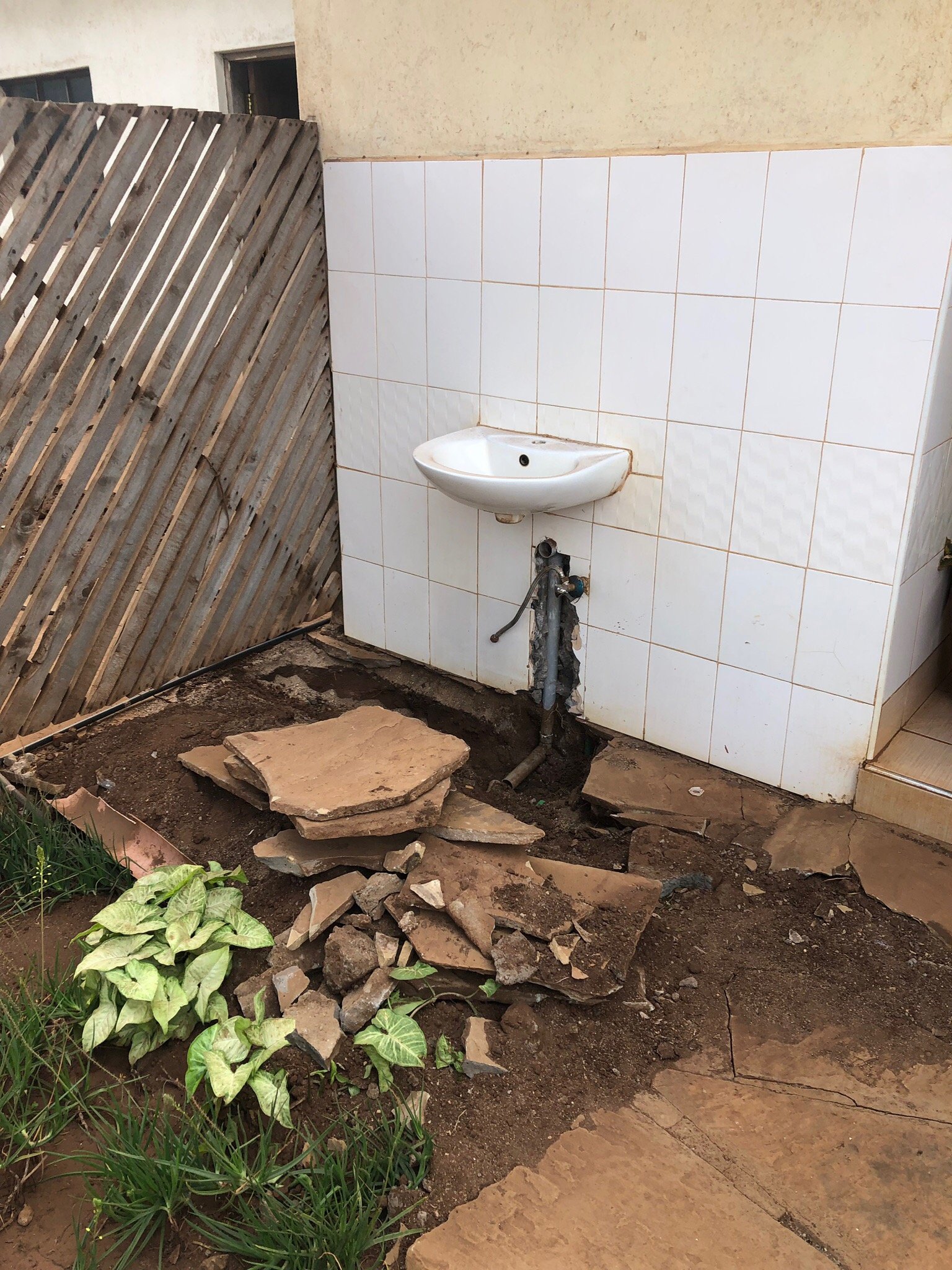 River Lumi Resort-Taveta-官方